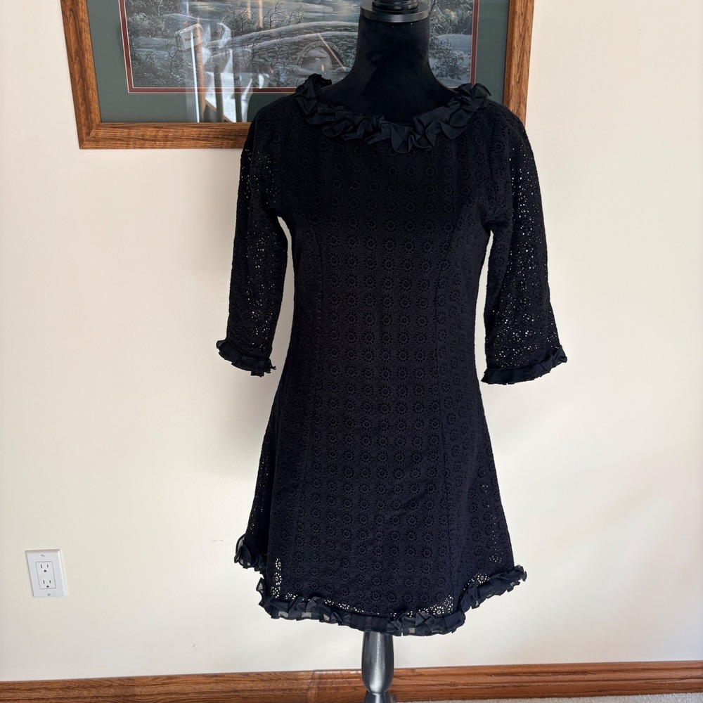 Nick & Mo Eyelet Lace Mini Dress Womens Medium Black Ruffle Cotton Shift Dress